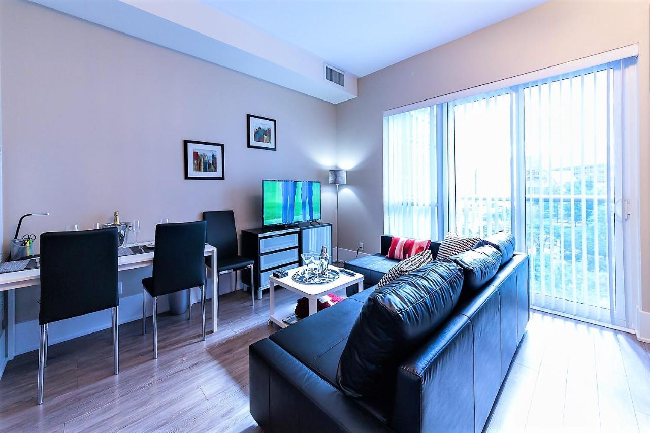 Upscale Suite At Cn Tower, Metro Convention & Rogers Centre Toronto Exterior foto